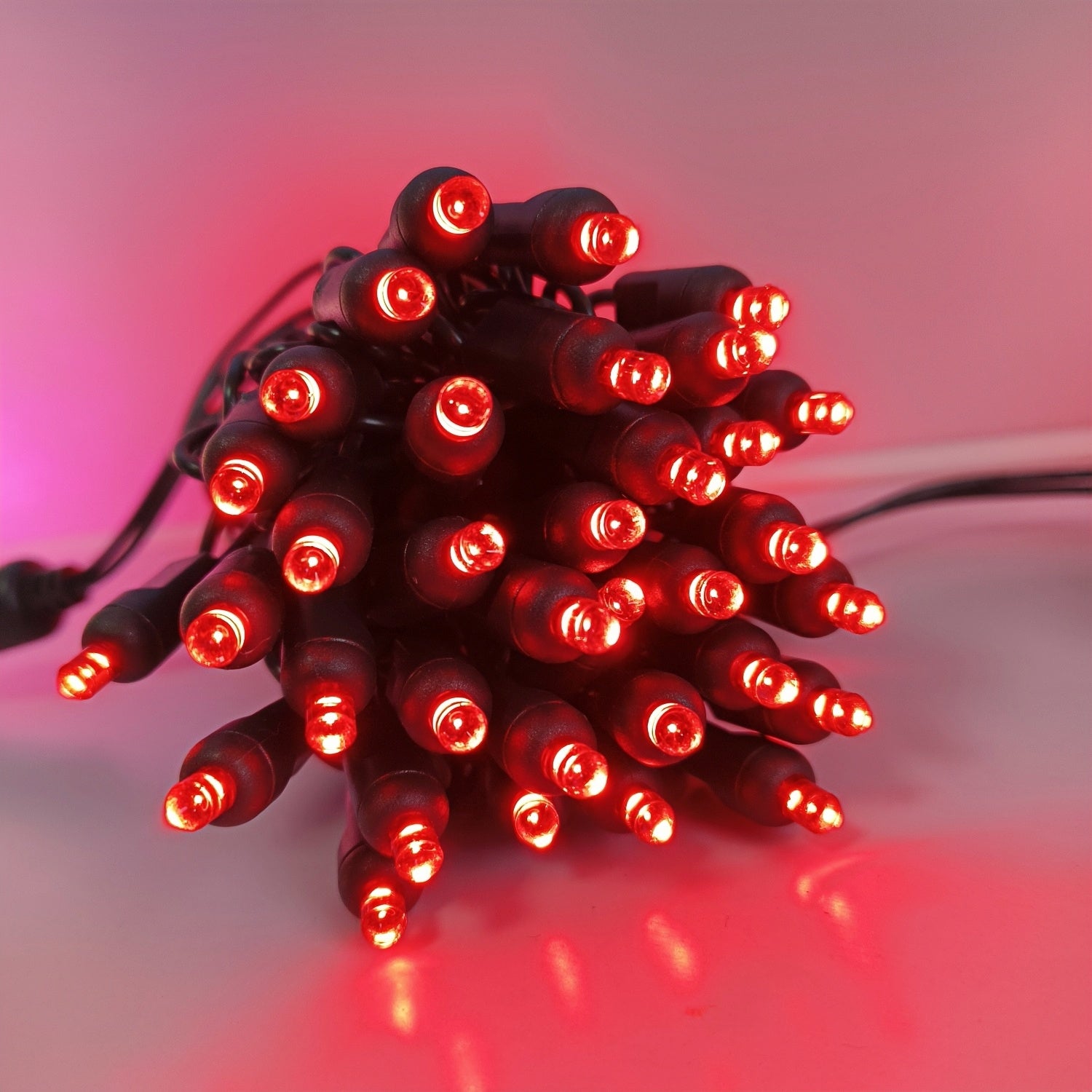 Commercial Grade Red 5mm Wide Angle LED Christmas Lights on Green Wire